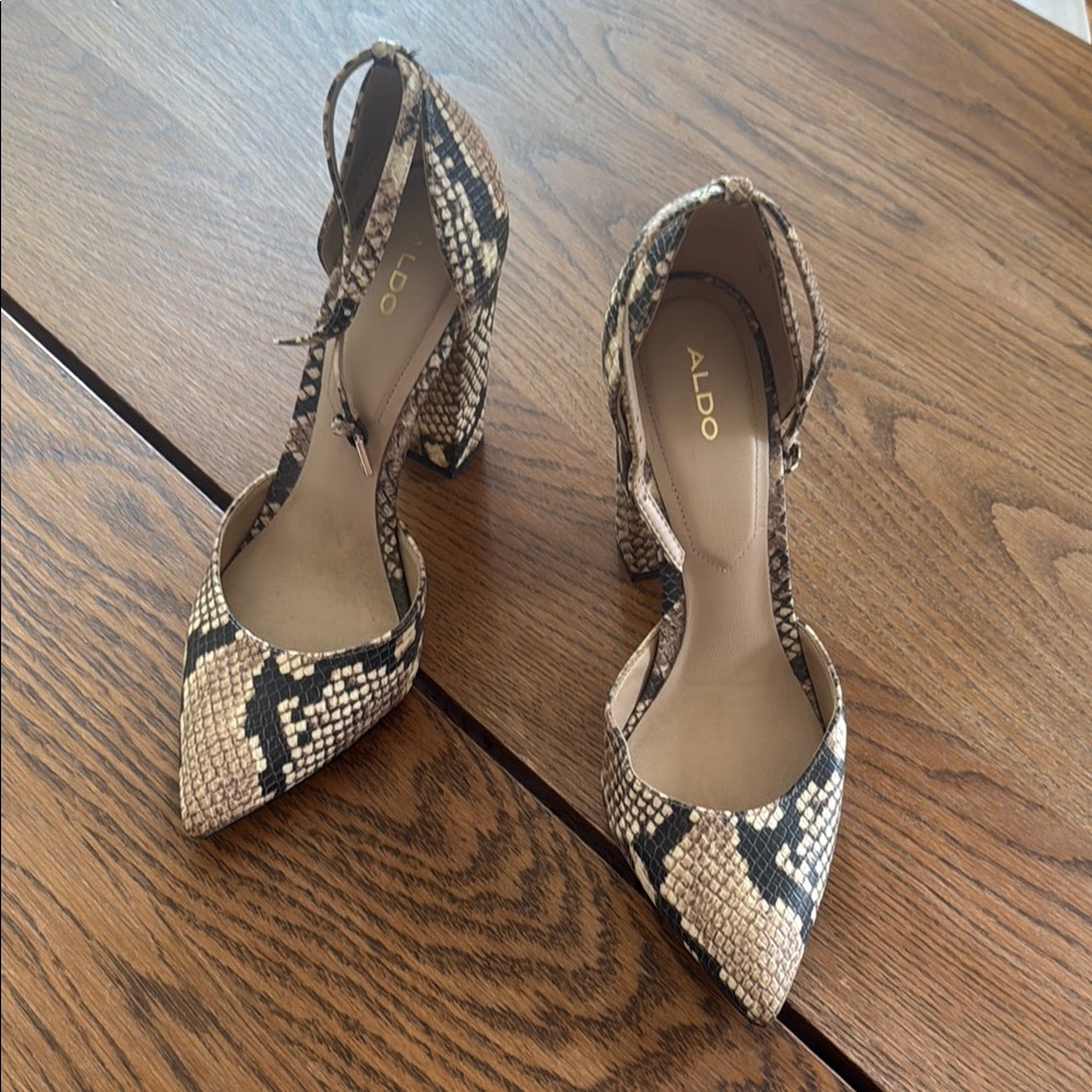 Aldo Black and Tan Heels with Elegant Design